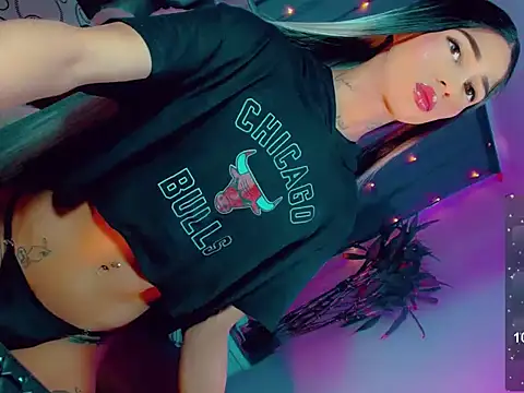 agathaferrer3 online show from March 2026 06:52:01 AM