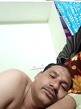 Nagurvali143 online show from May 2026 05:52:02 PM