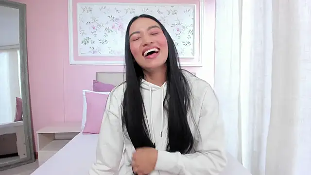 Snapshot of barbara_noa chatting on December 2025 12:32:01 PM barbara noa online show from December 2025 12:32:01 PM