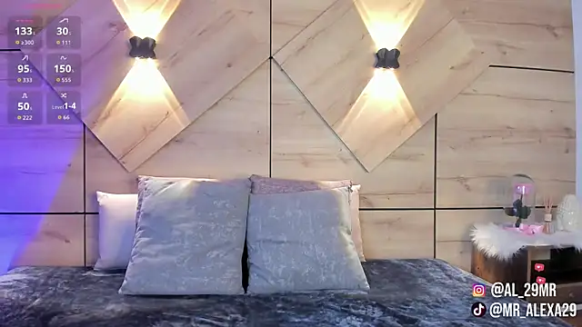 sussan fox  online show from February 2026 07:31:01 PM