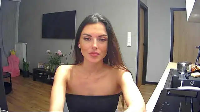 Addisonadore online show from June 2026 08:44:01 PM
