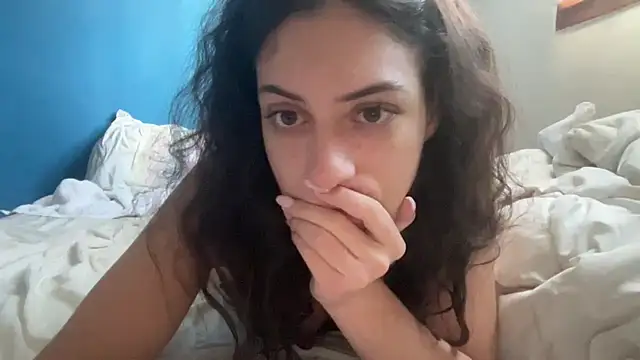 CoquineCharmeuse online show from January 2026 01:24:02 PM