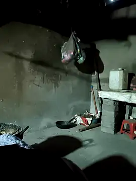 Snapshot of maykimloc chatting on December 2025 10:08:02 AM maykimloc online show from December 2025 10:08:02 AM