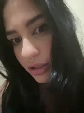 Snapshot of pudizinhaa_ chatting on December 2025 04:40:02 AM pudizinhaa online show from December 2025 04:40:02 AM