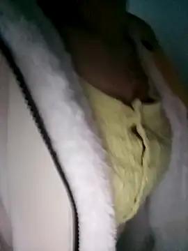 Snapshot of SweetBerry-91 chatting on December 2025 01:38:02 PM SweetBerry-91 online show from December 2025 01:38:02 PM