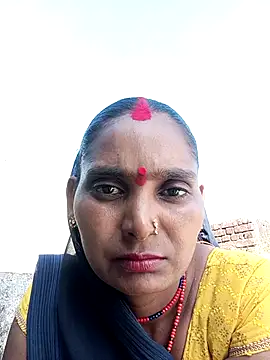 Snapshot of Mohni_pal chatting on December 2025 04:39:02 AM Mohni pal online show from December 2025 04:39:02 AM