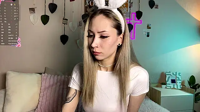 Snapshot of sun_under_skyy chatting on May 2026 03:44:01 AM sun under skyy online show from May 2026 03:44:01 AM