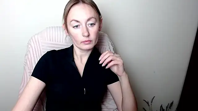 LiaSeass  online show from January 2026 07:47:02 AM