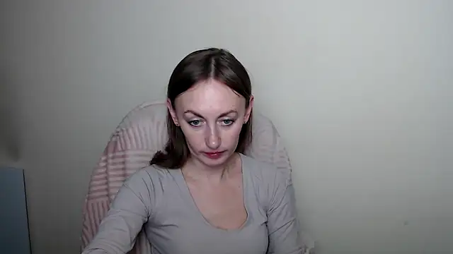 Snapshot of LiaSeass_ chatting on April 2026 12:19:02 PM LiaSeass online show from April 2026 12:19:02 PM