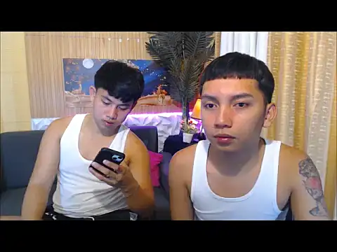 dylan hardfucker online show from February 2026 02:22:01 PM