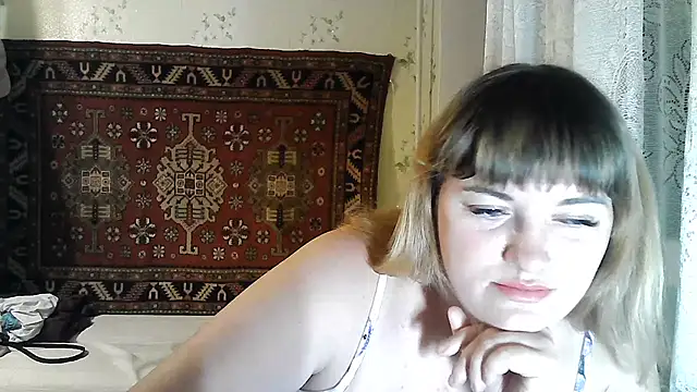 Snapshot of swett_girll chatting on August 2026 06:24:01 PM swett girll online show from August 2026 06:24:01 PM