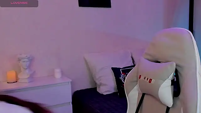  Valleria  online show from January 2026 02:21:02 PM