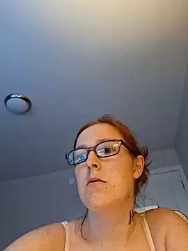 redremmi online show from February 2026 11:23:02 PM