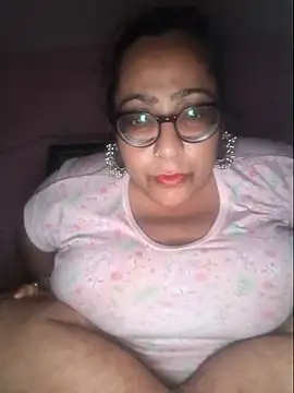 MISTI KOLK online show from July 2026 06:12:01 PM