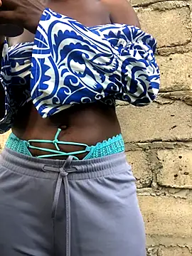 Snapshot of KISAKYEFAITH21 chatting on December 2025 05:13:01 AM KISAKYEFAITH21 online show from December 2025 05:13:01 AM