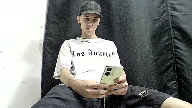 sam hotttt  online show from January 2026 05:32:02 AM