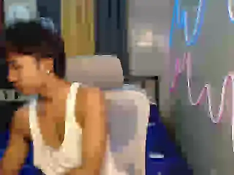 Snapshot of Ur_hottestjonny chatting on June 2026 10:58:02 PM Ur hottestjonny online show from June 2026 10:58:02 PM
