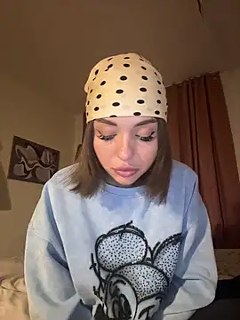 SilkyMira online show from January 2026 05:29:02 PM