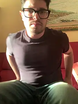 sognatore99 online show from April 2026 04:40:01 PM