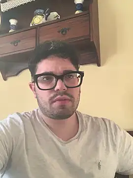 sognatore99 online show from April 2026 04:23:01 PM