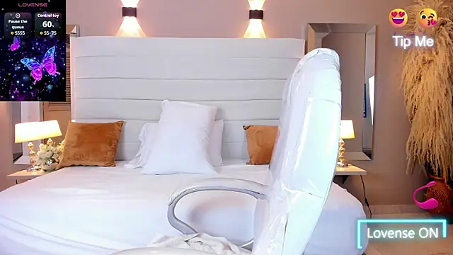 Snapshot of maturexxx_ chatting on January 2026 10:48:02 PM maturexxx online show from January 2026 10:48:02 PM