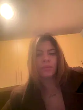 TianaMort online show from December 2025 09:25:01 AM