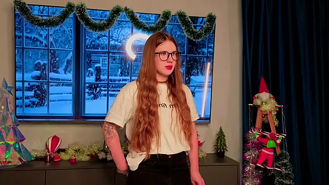 Snapshot of ArlineFarone chatting on December 2025 06:08:02 AM ArlineFarone online show from December 2025 06:08:02 AM