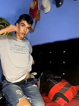 Snapshot of Juan_Gomezz26 chatting on December 2025 11:20:01 PM Juan Gomezz26 online show from December 2025 11:20:01 PM