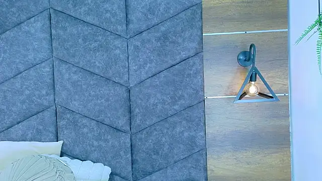 Miia Anderson online show from March 2026 12:50:02 PM