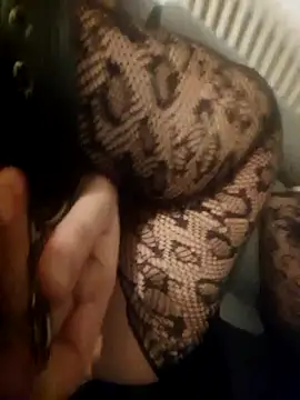 Peanutgirl online show from December 2025 10:04:01 PM