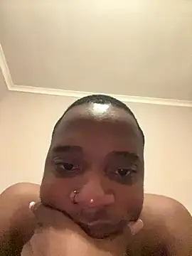 Snapshot of TaurusFantasy chatting on December 2025 10:14:01 PM TaurusFantasy online show from December 2025 10:14:01 PM