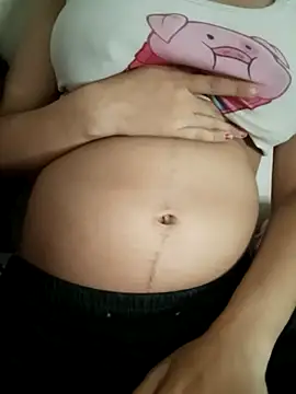 reina latina online show from December 2025 02:11:01 PM