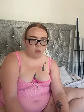 AnnieAinsx online show from July 2026 04:31:02 PM