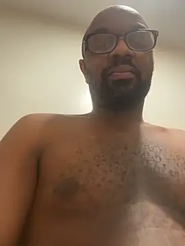 MrUnintentional online show from December 2025 05:58:02 AM