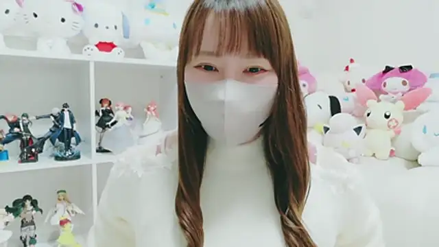 yuyuchan   online show from March 2026 11:01:02 AM