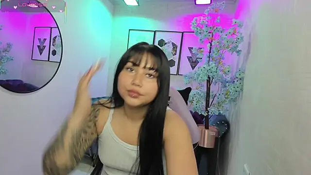 Snapshot of Carolina_cherry chatting on June 2026 12:42:02 PM Carolina cherry online show from June 2026 12:42:02 PM