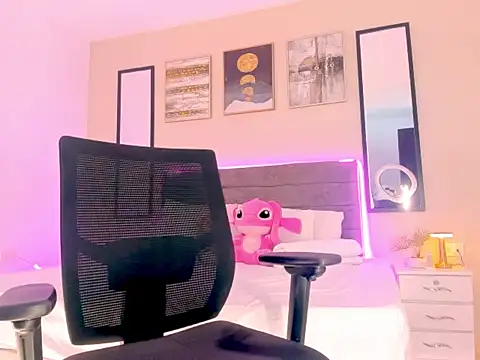 back thomson online show from February 2026 01:29:02 PM