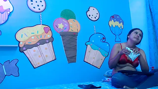 NOVAHOT98 online show from January 2026 07:56:02 PM