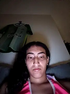 Snapshot of LindaRojas chatting on December 2025 03:00:02 AM LindaRojas online show from December 2025 03:00:02 AM