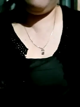 Snapshot of Dianna68 chatting on December 2025 11:37:02 AM Dianna68 online show from December 2025 11:37:02 AM