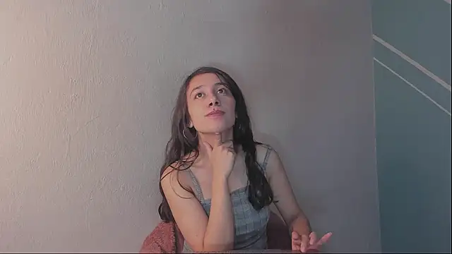 Lucy-Bluesea online show from February 2026 12:59:01 AM