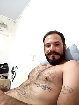 Snapshot of Dionaatanm chatting on December 2025 11:54:01 PM Dionaatanm online show from December 2025 11:54:01 PM