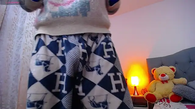 TOMBOYSEXX online show from December 2025 11:28:01 AM