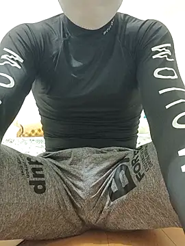 Snapshot of zhezhe_11 chatting on December 2025 03:17:02 PM zhezhe 11 online show from December 2025 03:17:02 PM