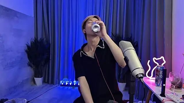 hafabva online show from April 2026 05:02:02 PM