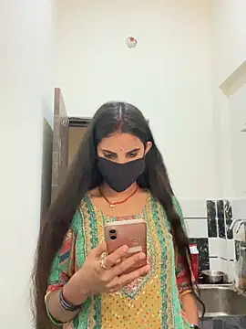 Pooja Love143 online show from April 2026 07:52:01 AM