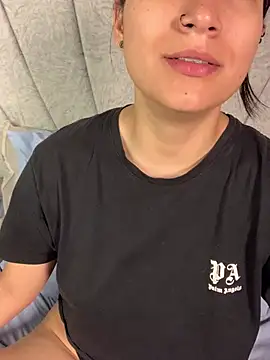 Val12777 online show from February 2026 11:44:01 AM