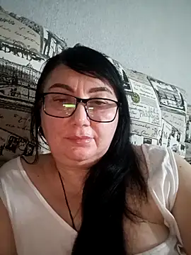 MariSwan222 online show from March 2026 09:21:01 PM