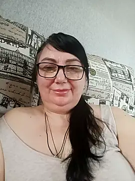 MariSwan222 online show from March 2026 12:41:01 PM