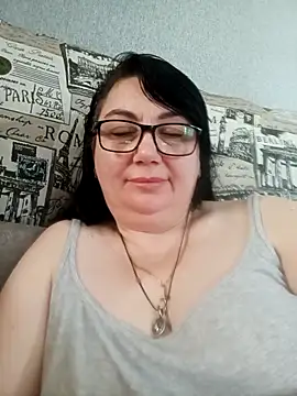 Snapshot of MariSwan222 chatting on June 2026 06:12:02 AM MariSwan222 online show from June 2026 06:12:02 AM